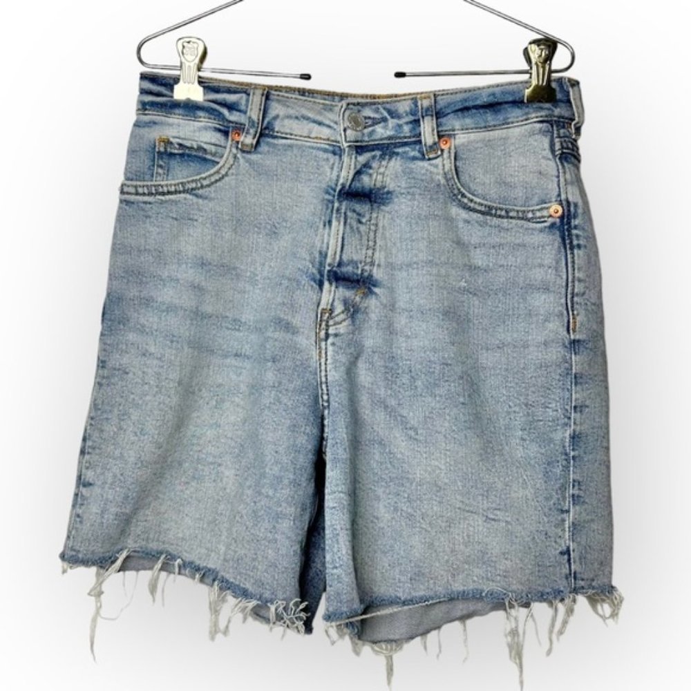 H&M 90s Cutoff High Waist Shorts 4